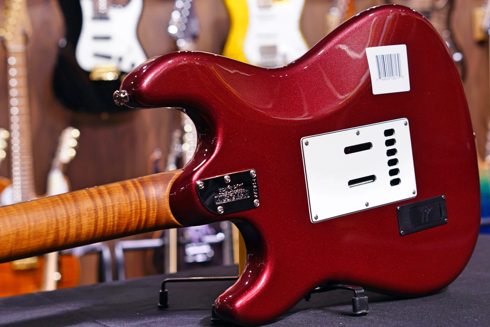 Ernie Ball Music Man Cutlass RS SSS - Maroon Mist Rosewood Fingerboard  G97814 - Image 7