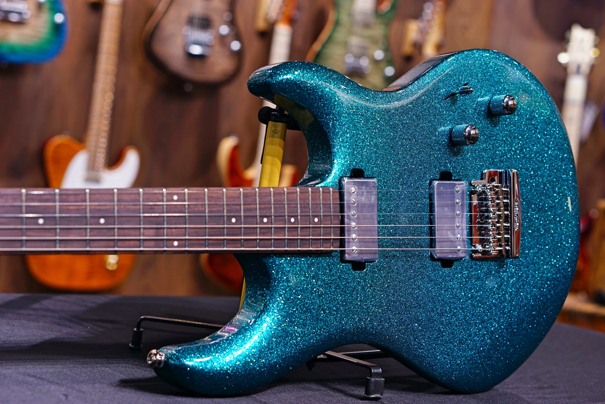 Ernie Ball Music Man Luke III HH - Ocean Sparkle G98406 - Image 4