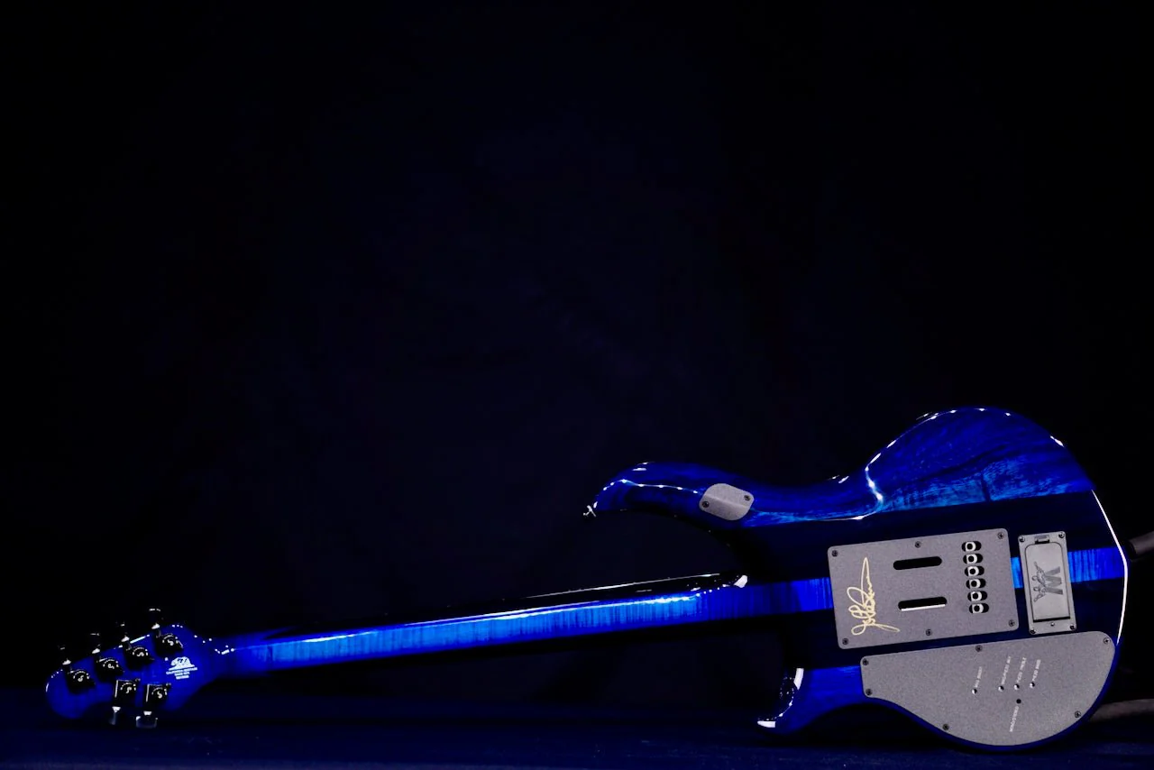 Ernie Ball Music Man Majesty Blue Ink BFR M019928 - Image 10