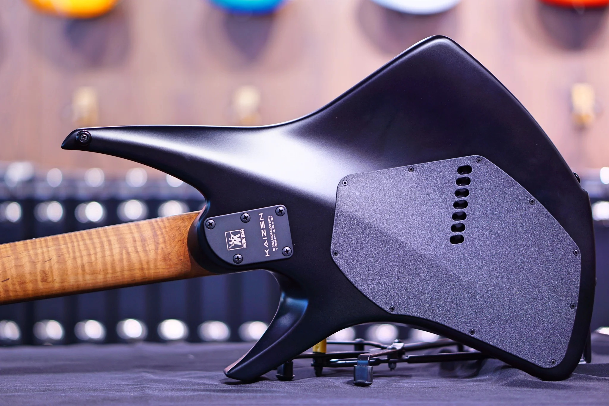 Ernie ball Musicman Kaizen 7 Spectraflare apollo black S08373 - Image 8