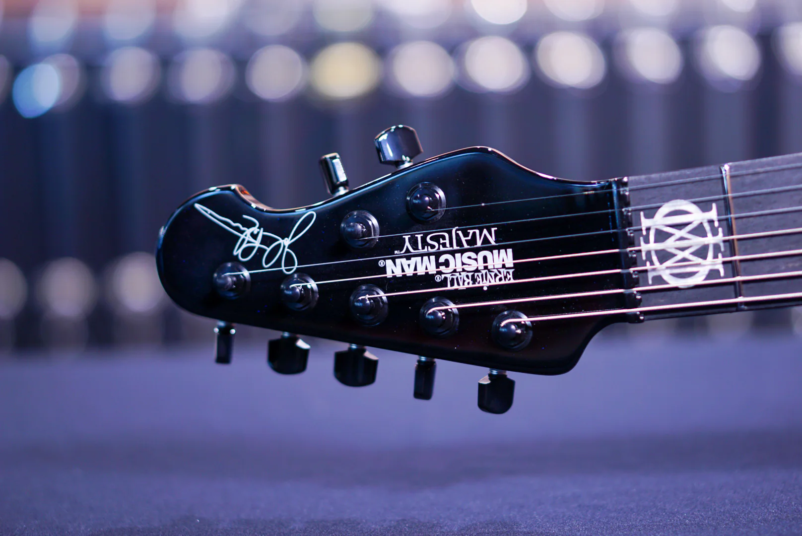 Ernieball Musicman Majesty 7 okelani blue M017077 - Image 3