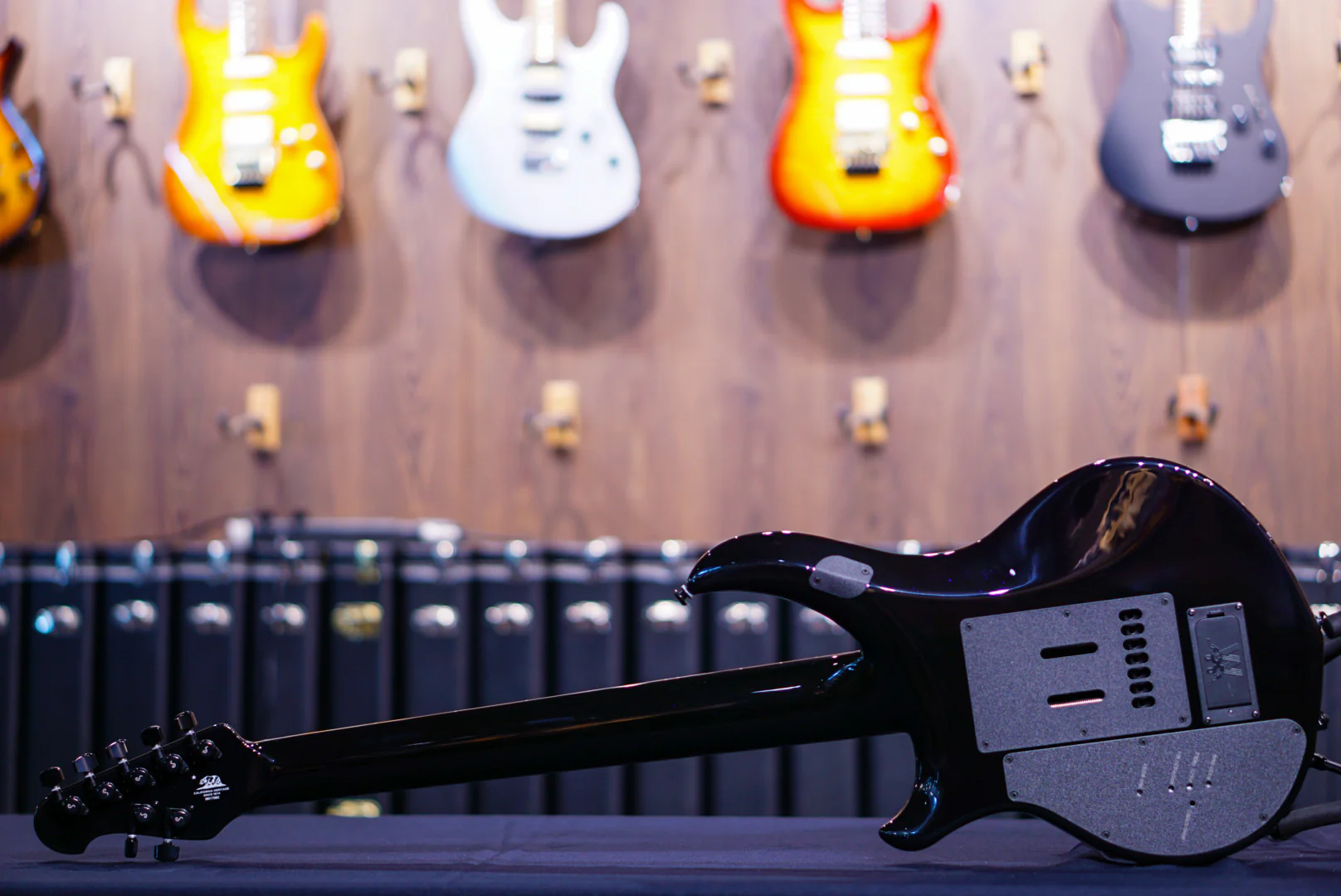 Ernieball Musicman Majesty 7 Wisteria Blossom M017082 - Image 3