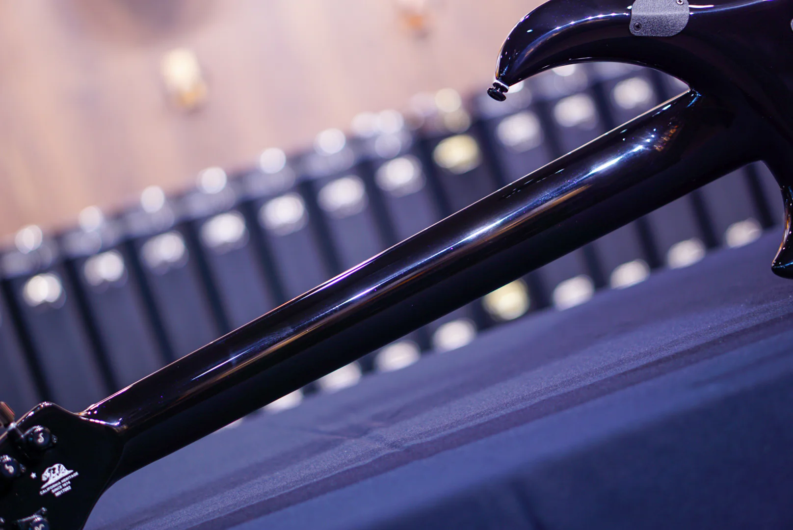 Ernieball Musicman Majesty 7 Wisteria Blossom M017082 - Image 4