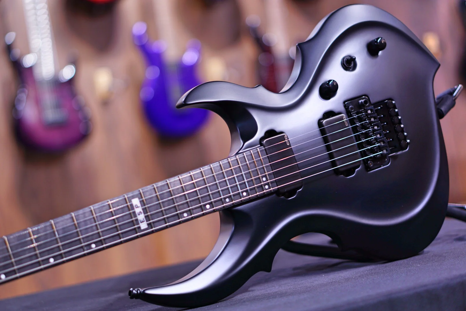 ESP E-II E FRX BLACK SATIN  ES6304203 - Image 15