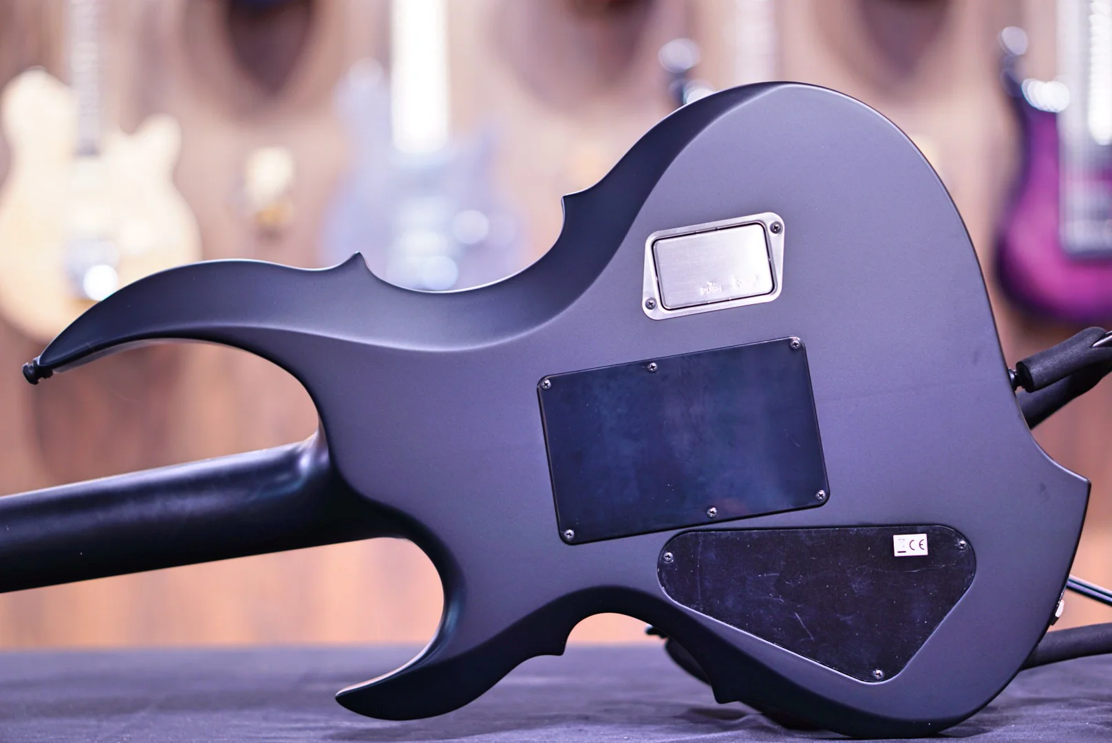 ESP E-II E FRX BLACK SATIN  ES6304203 - Image 3