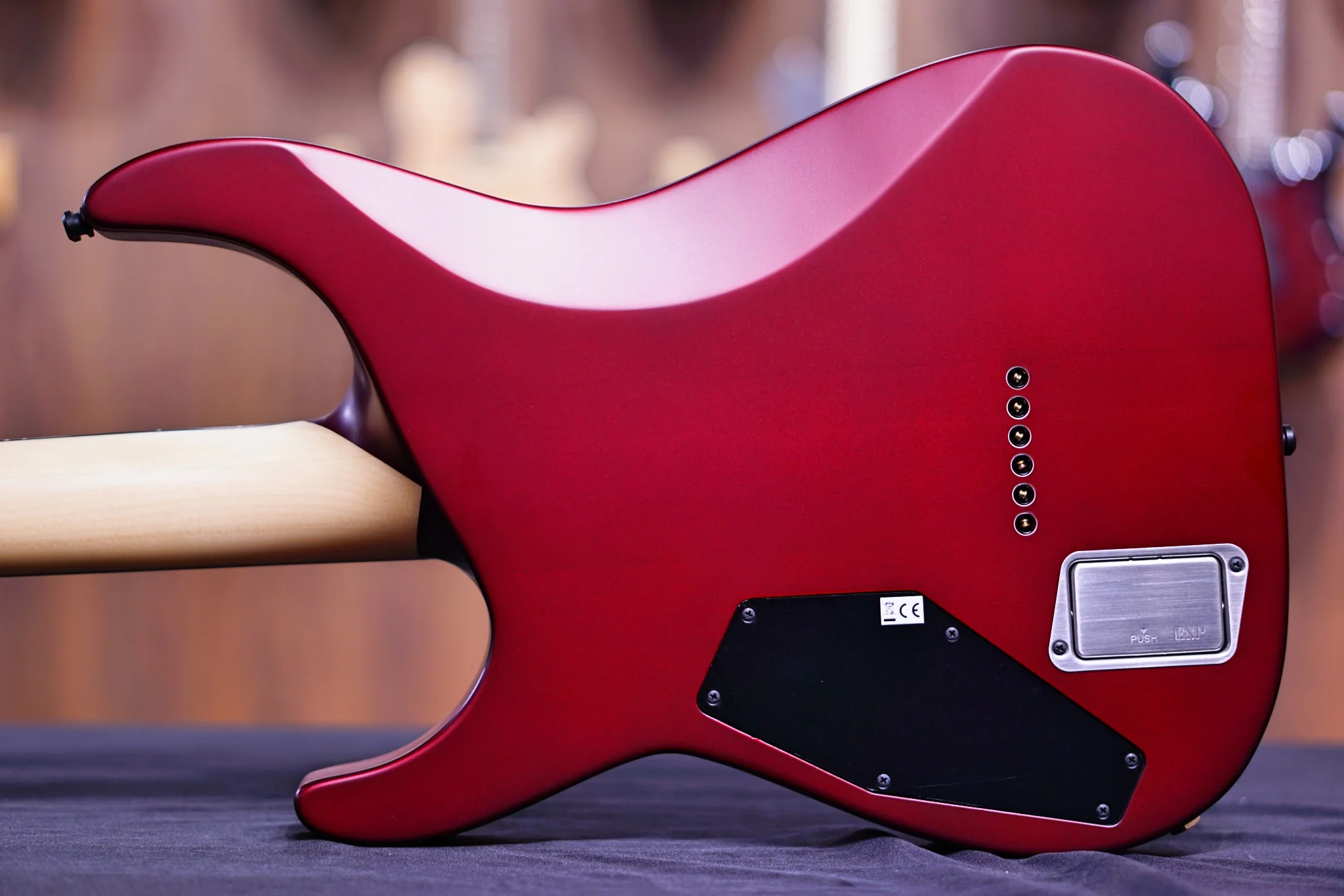 ESP E-II M-I THRU NT DEEP CANDY APPLE RED ES8233203 - Image 5