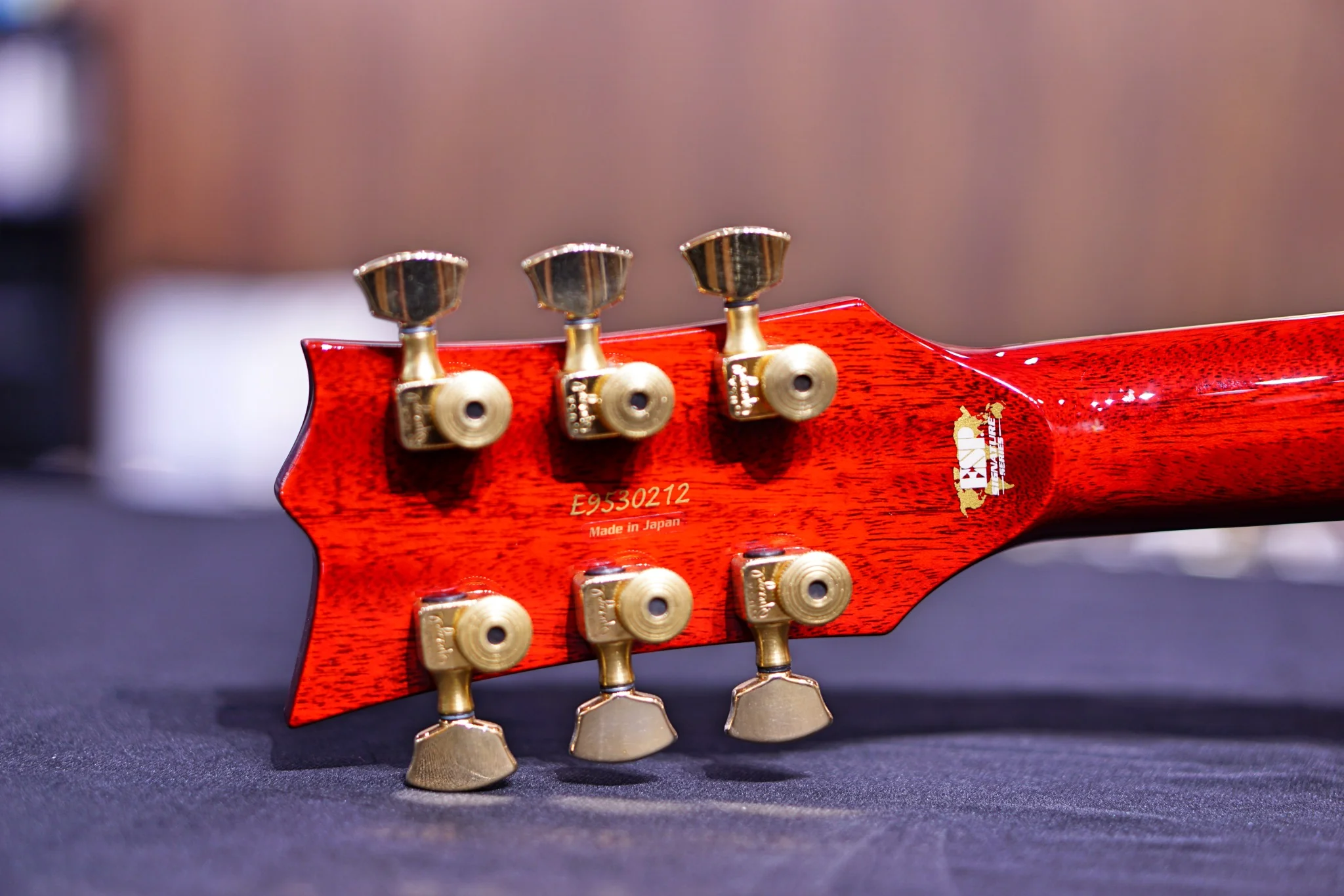 ESP Kirk Hammett DC see thru black Cherry E9530212 - Image 5