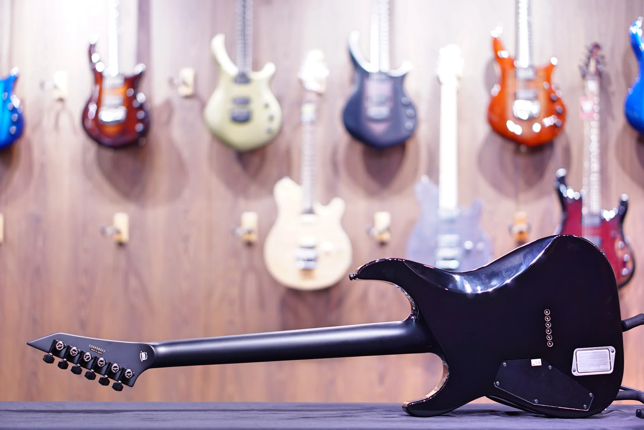 ESP E-II M-I THRU NT QM See thru black burst ES6920213 (paint bubble) - Image 6