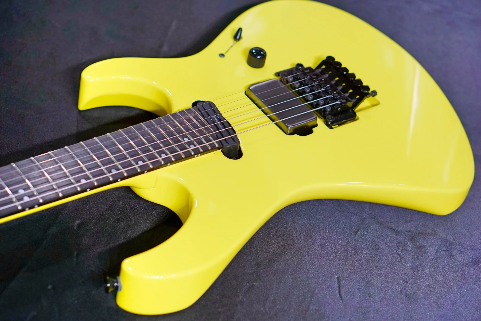 ESP original Maverick Neon Yellow E8601202 - Image 4