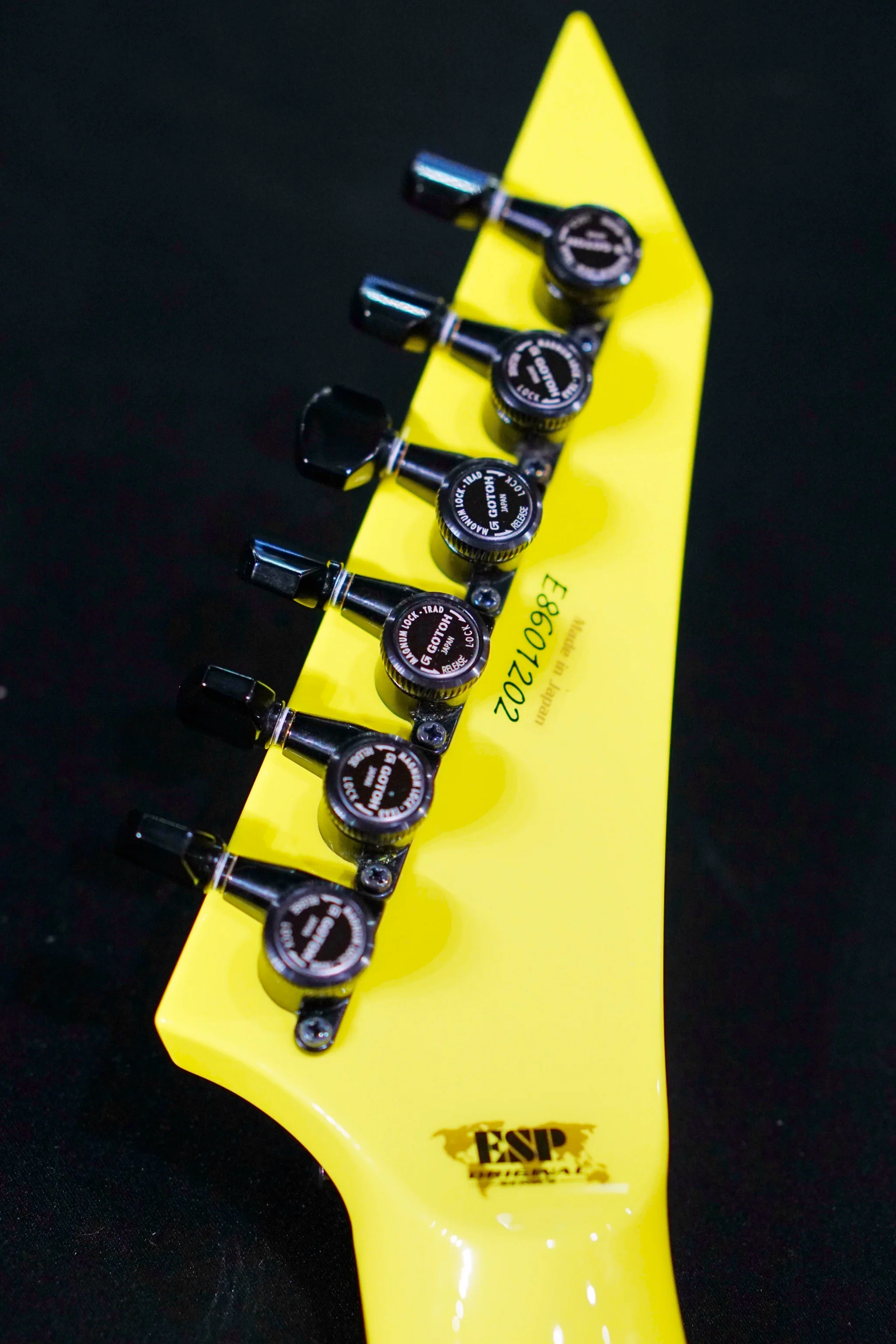 ESP original Maverick Neon Yellow E8601202 - Image 8