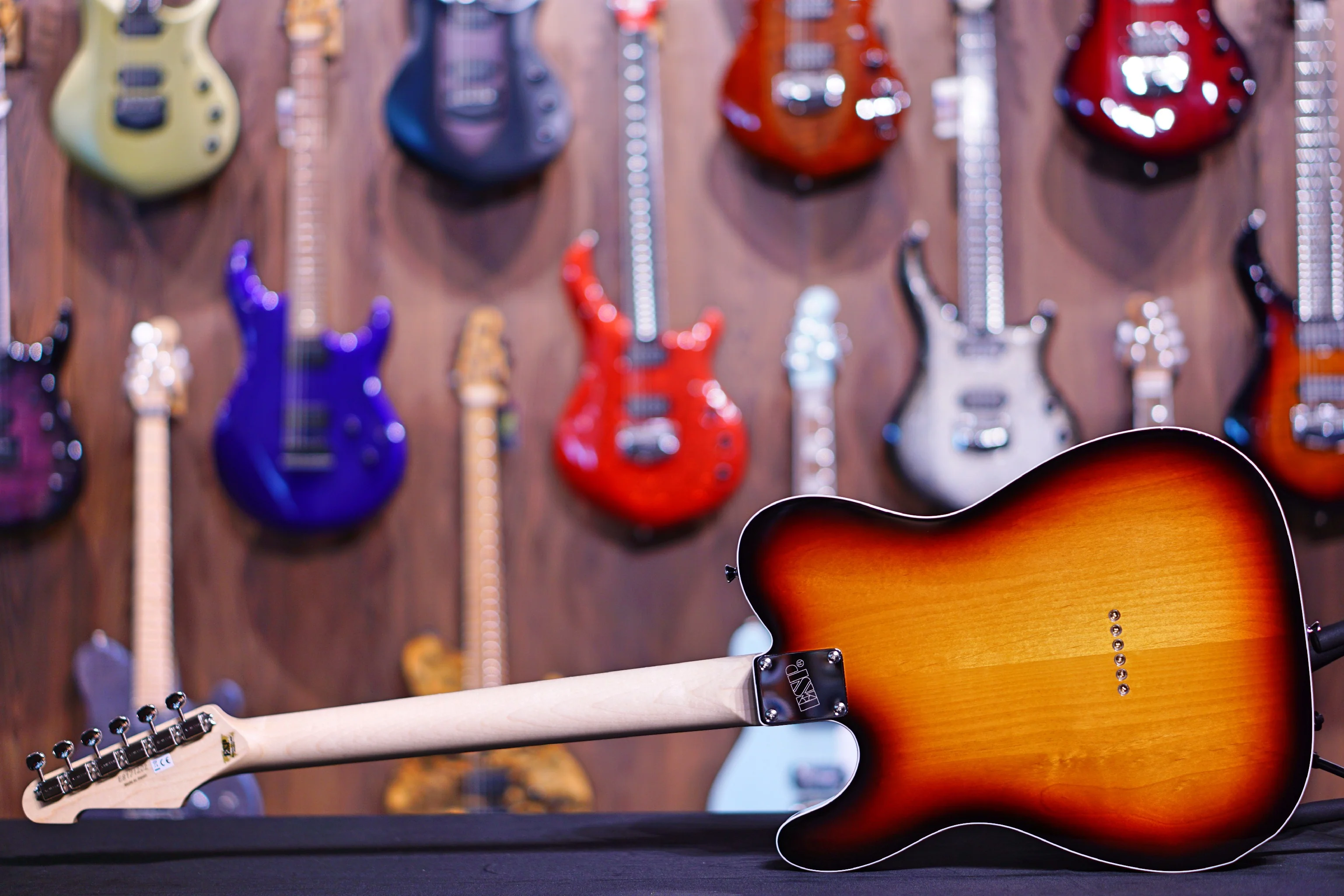 ESP RON WOOD 3 Tone Sunburst E8171202 - Image 10