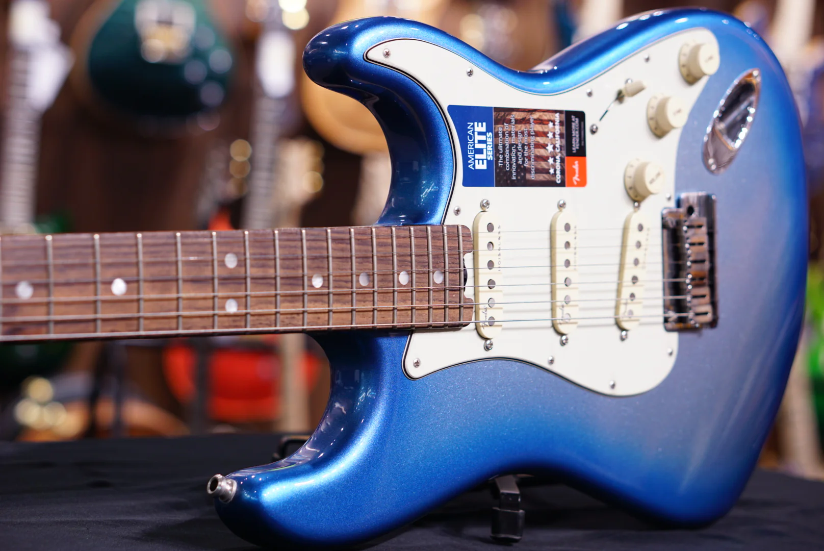 Promo Fender American Elite Stratocaster - Sky Burst Metallic with Rosewood Fingerboard - Image 6
