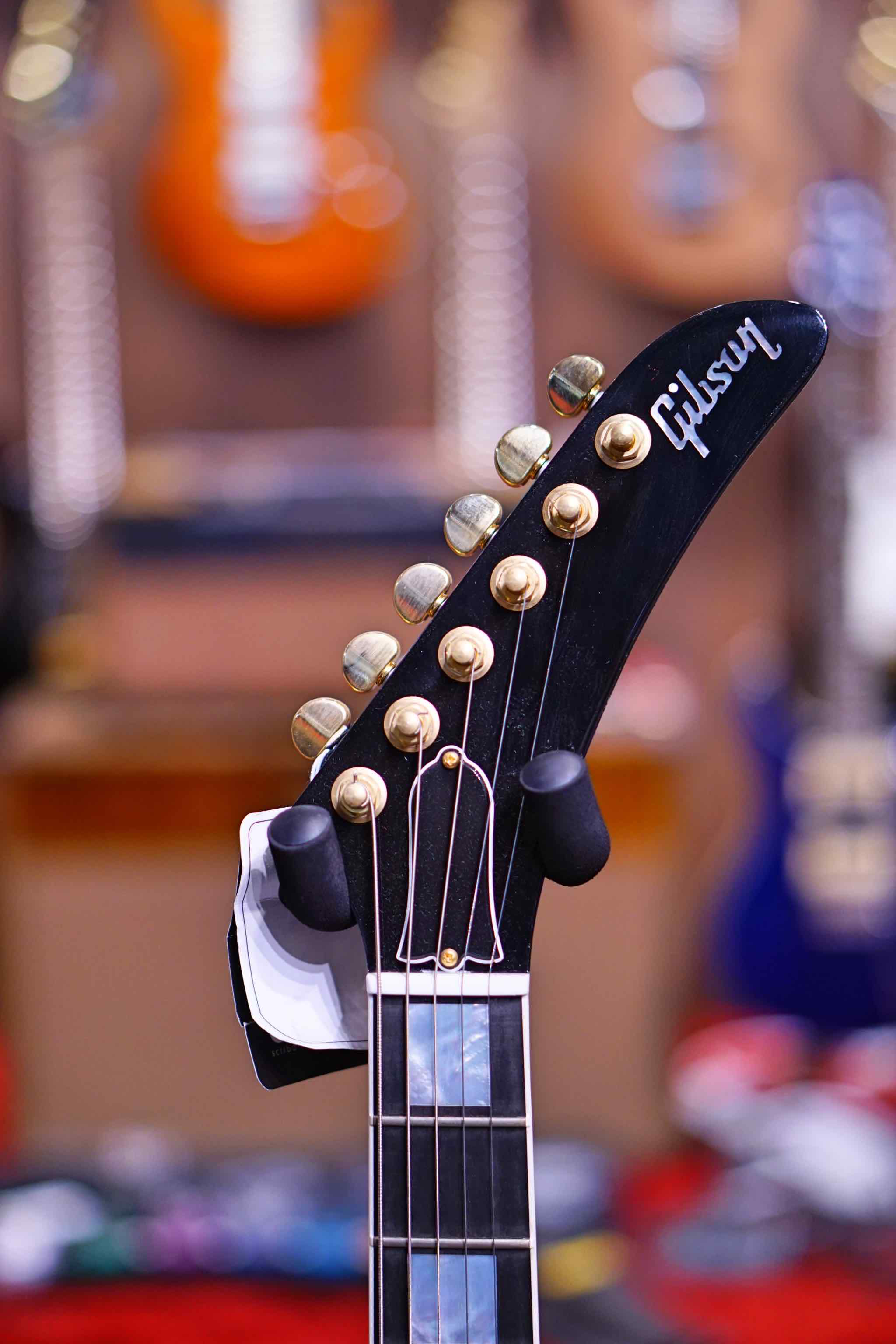 Gibson custom explorer black beauty - Image 3