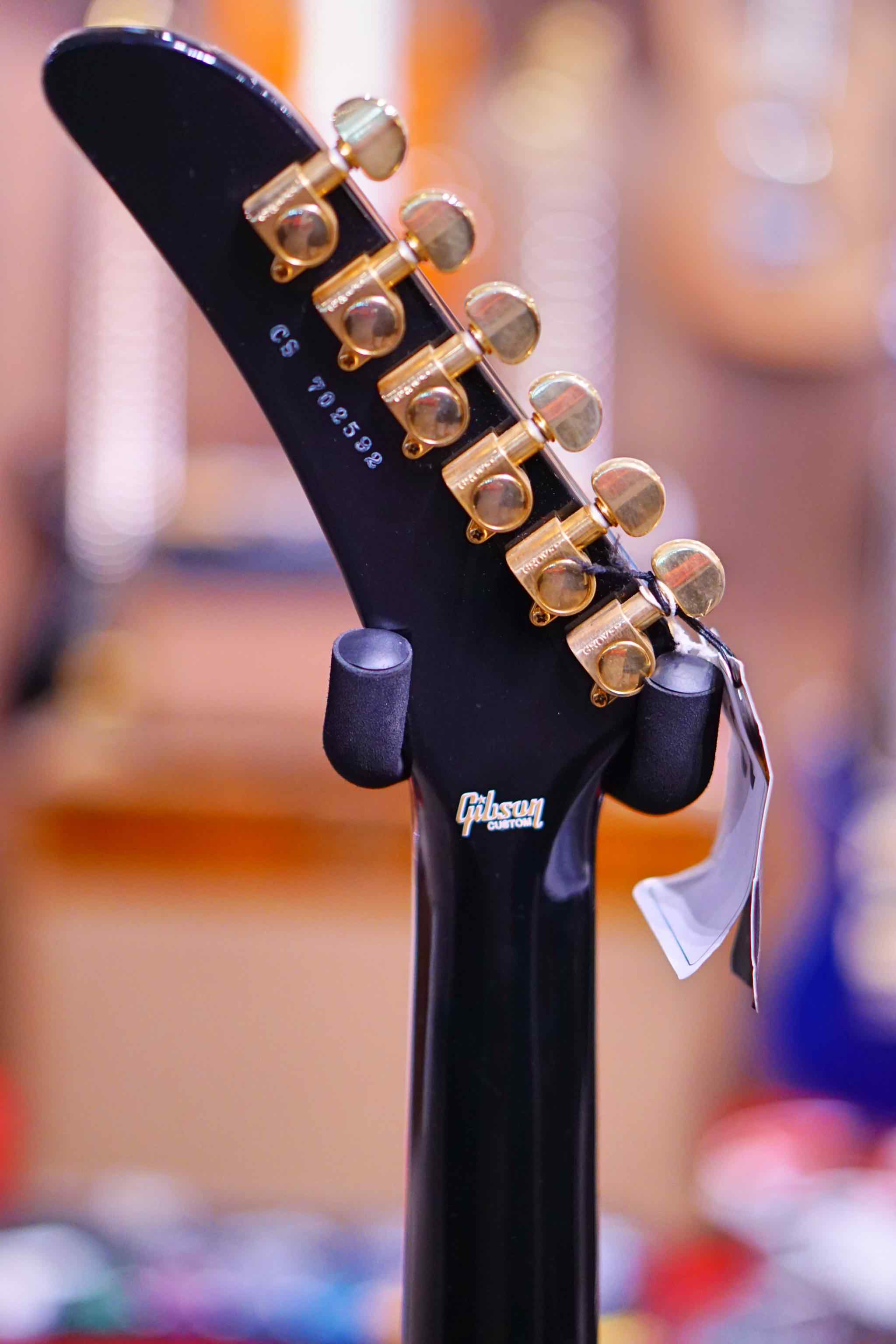 Gibson custom explorer black beauty - Image 6