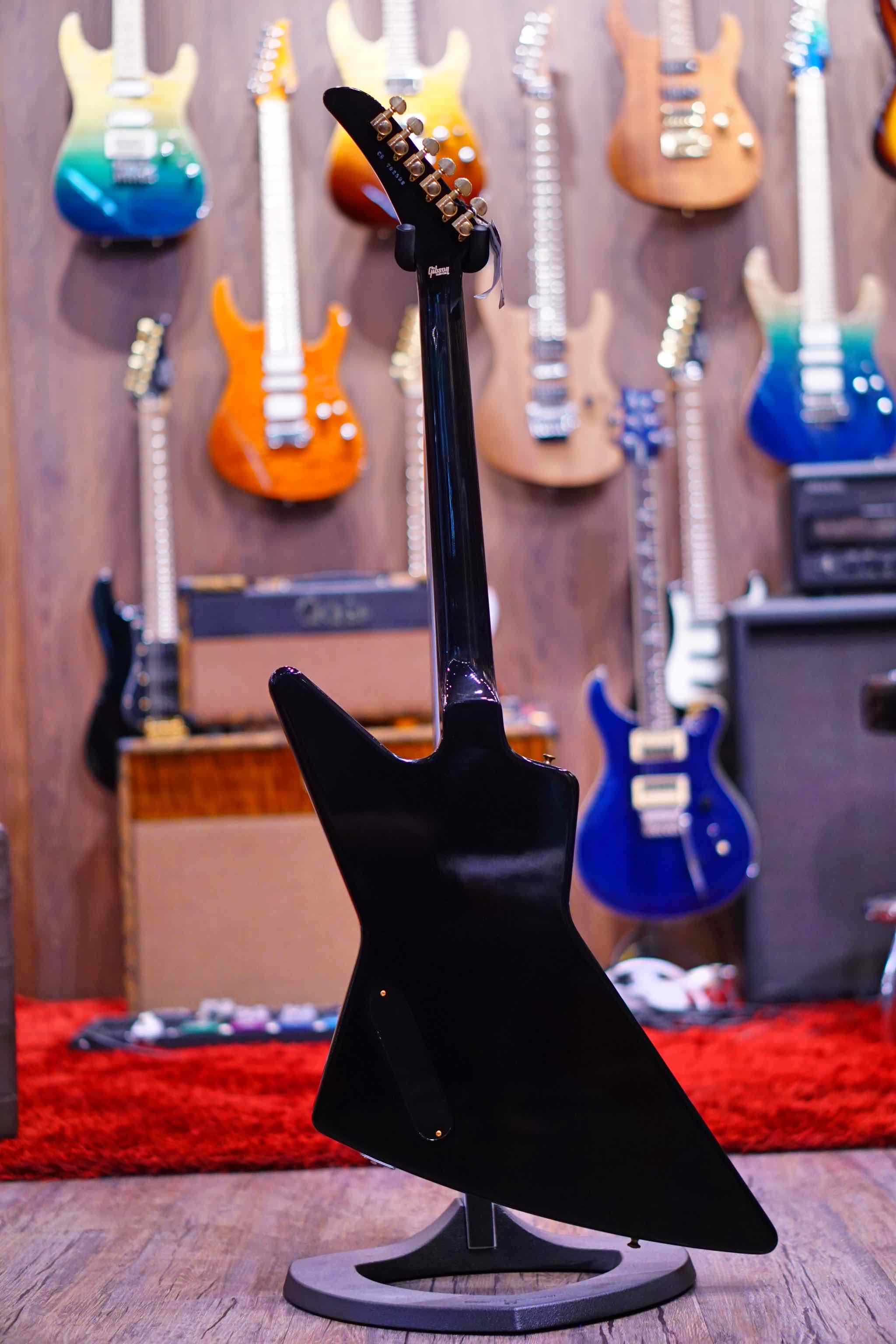 Gibson custom explorer black beauty - Image 7