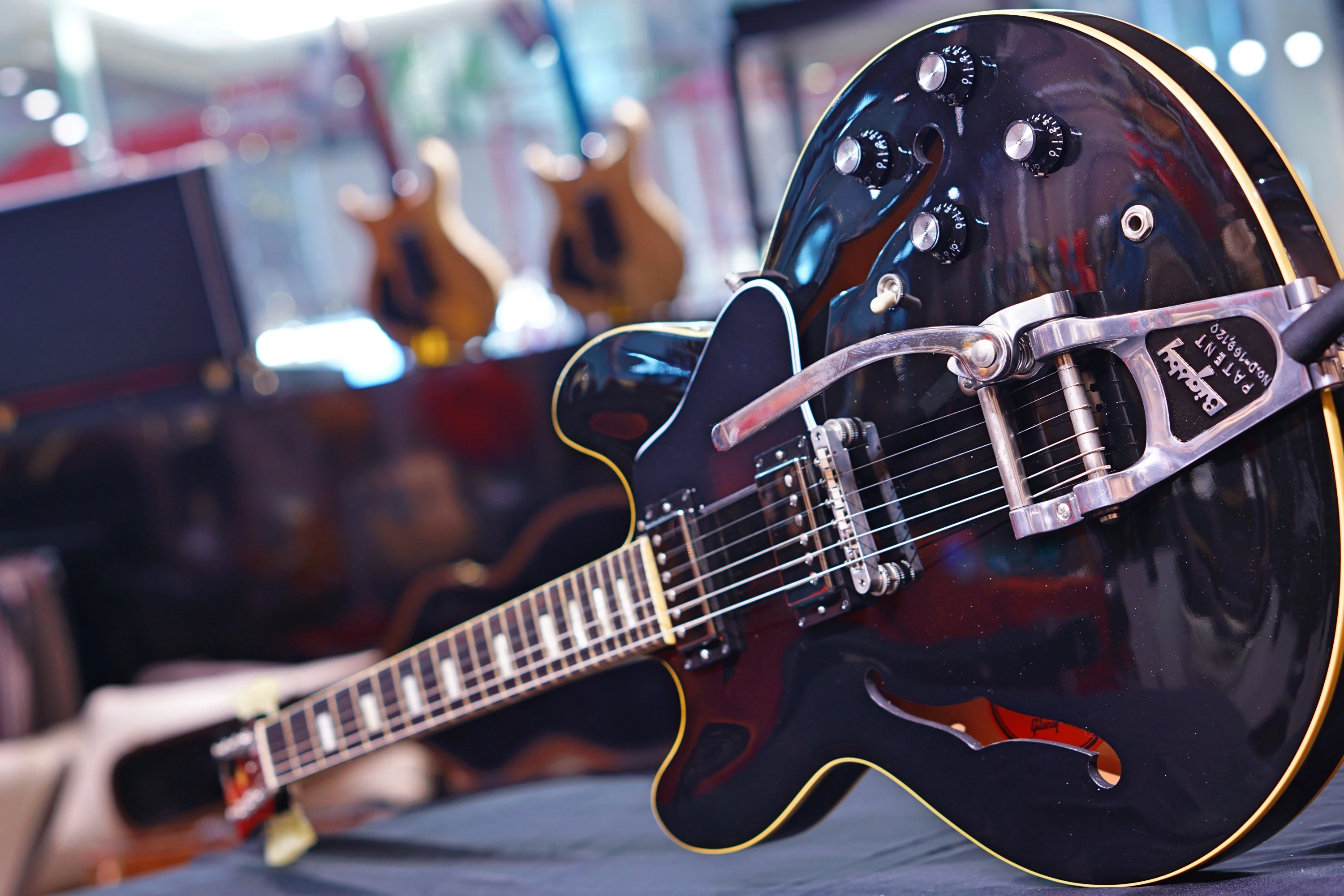 Gibson ES-330L Humbucker ARLD15JDBNH1 50511 - Image 4