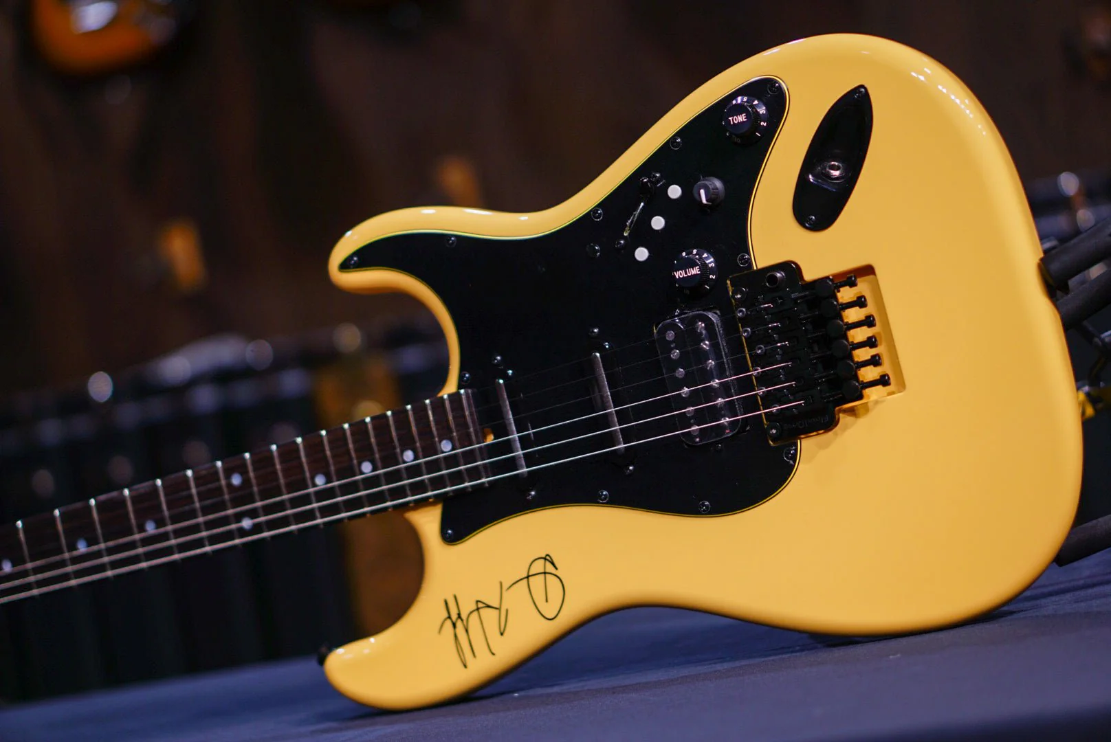James Tyler Dann Huff Yellow Classic – Yellow 24511 - Image 4