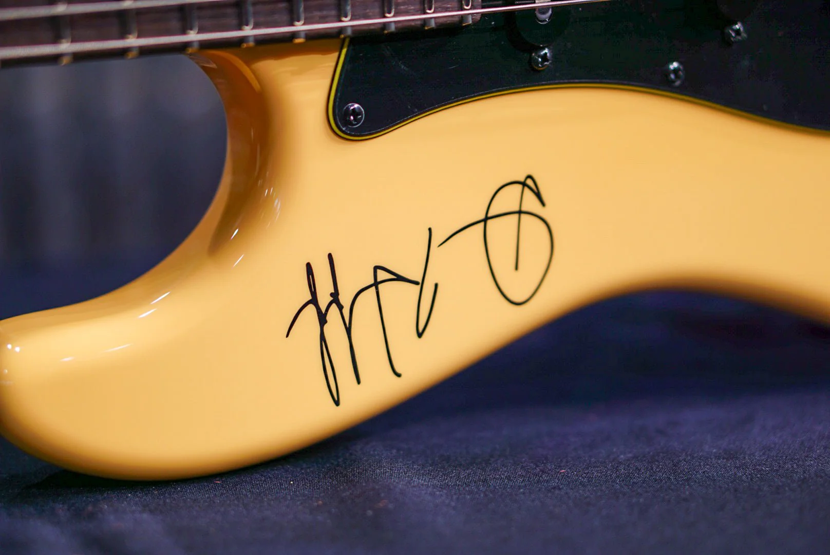 James Tyler Dann Huff Yellow Classic – Yellow 24510 - Image 4