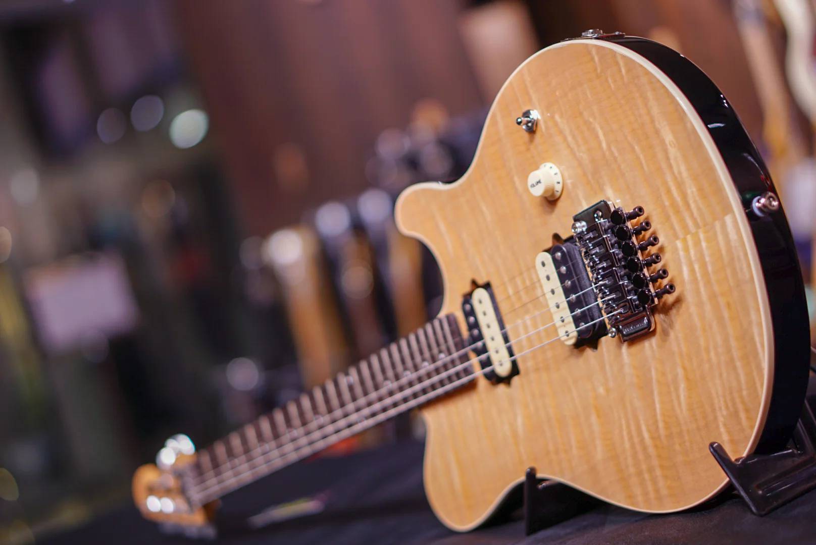 Ernie Ball Music Man Axis Natural Quilt Match Headstock G85124 - Image 4