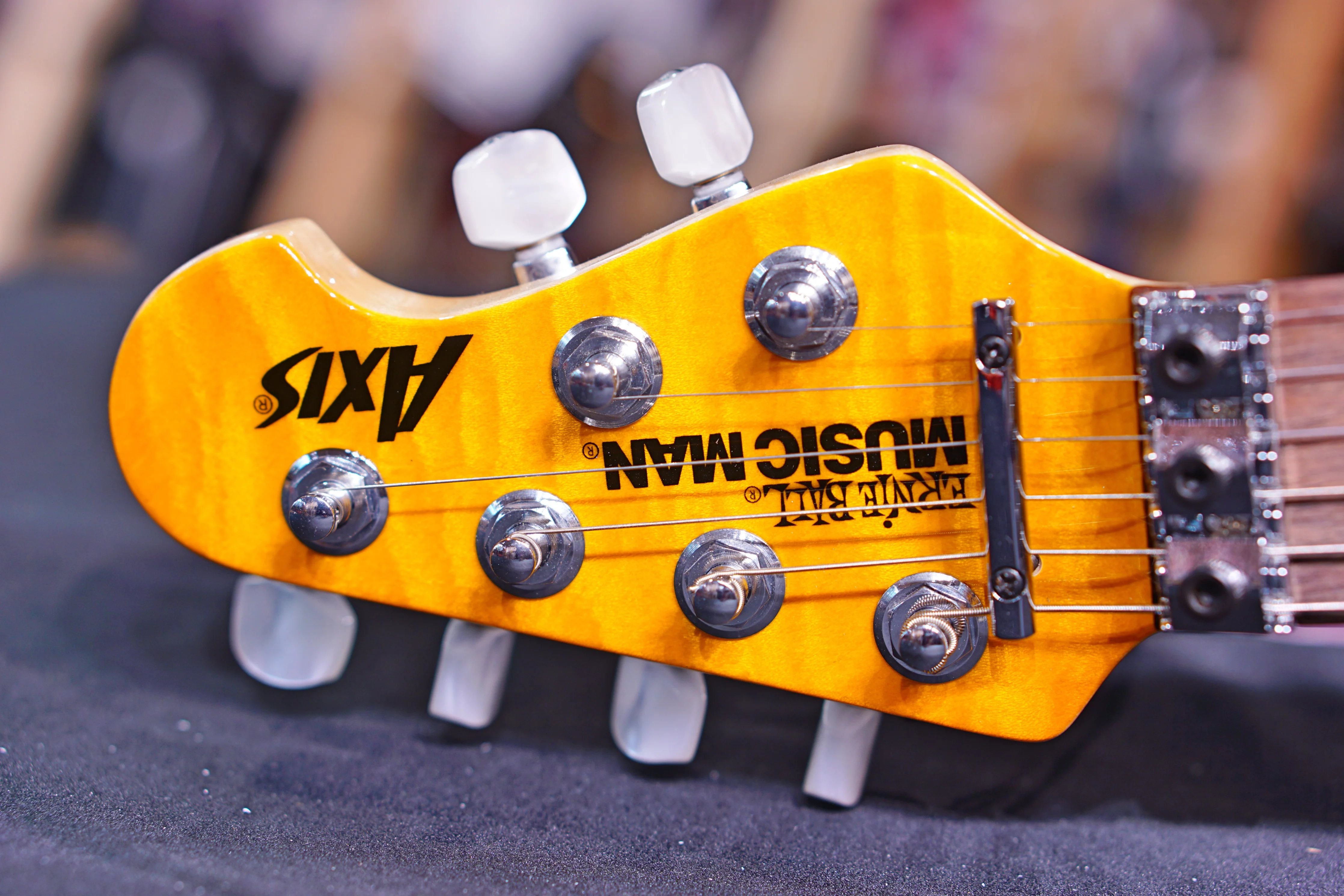 Ernie Ball Music Man Axis Trans Gold Quilt Match Headstock G85940 - Image 3