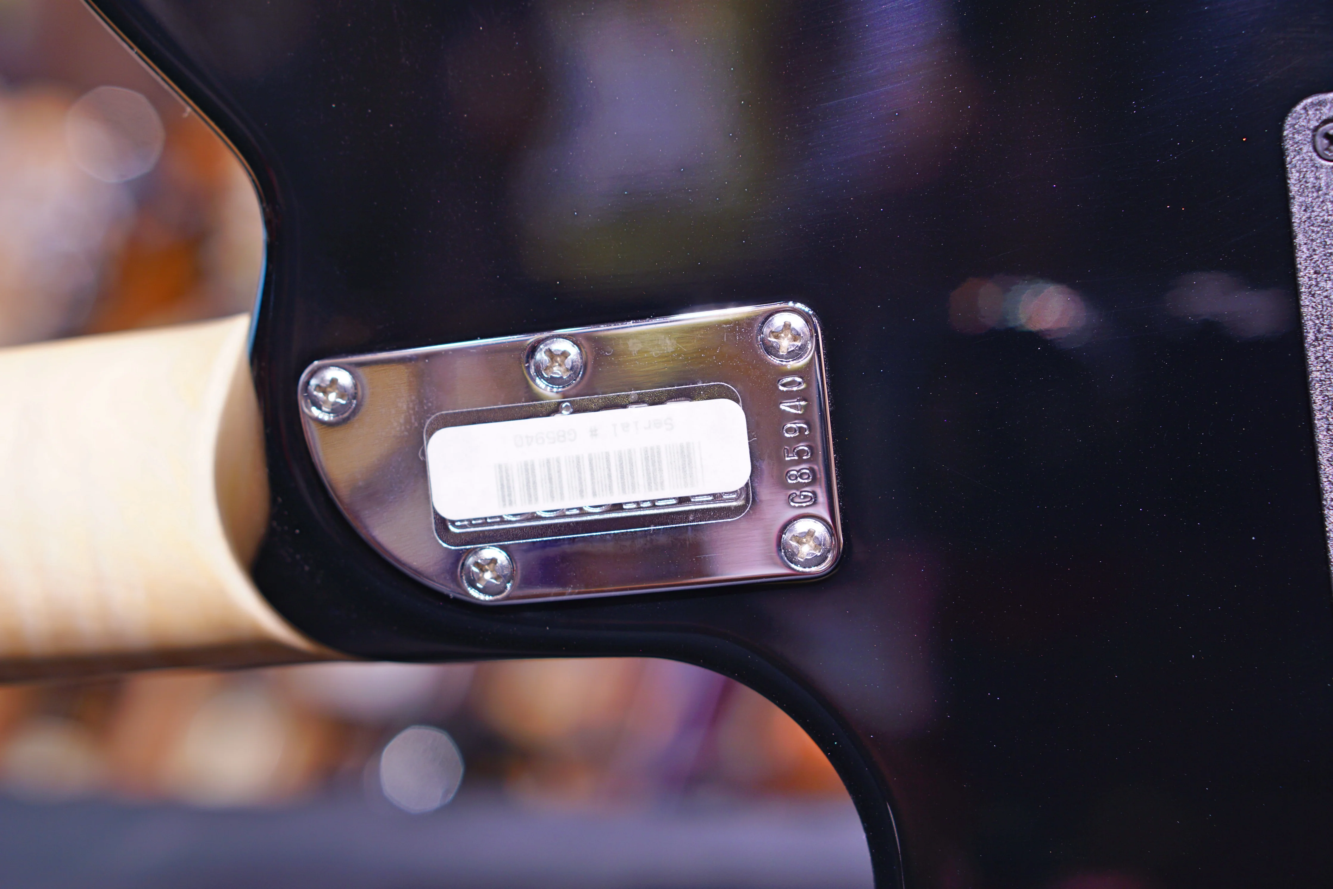 Ernie Ball Music Man Axis Trans Gold Quilt Match Headstock G85940 - Image 7