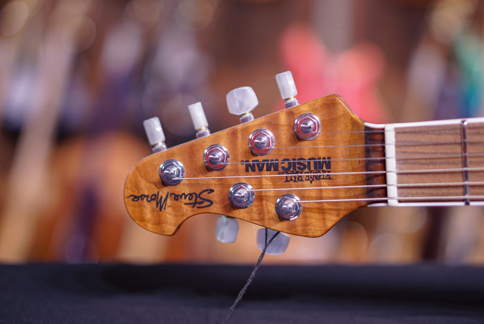 Ernie Ball Music Man Steve Morse HH BFR - Caramel Burst Flame G86051 - Image 6