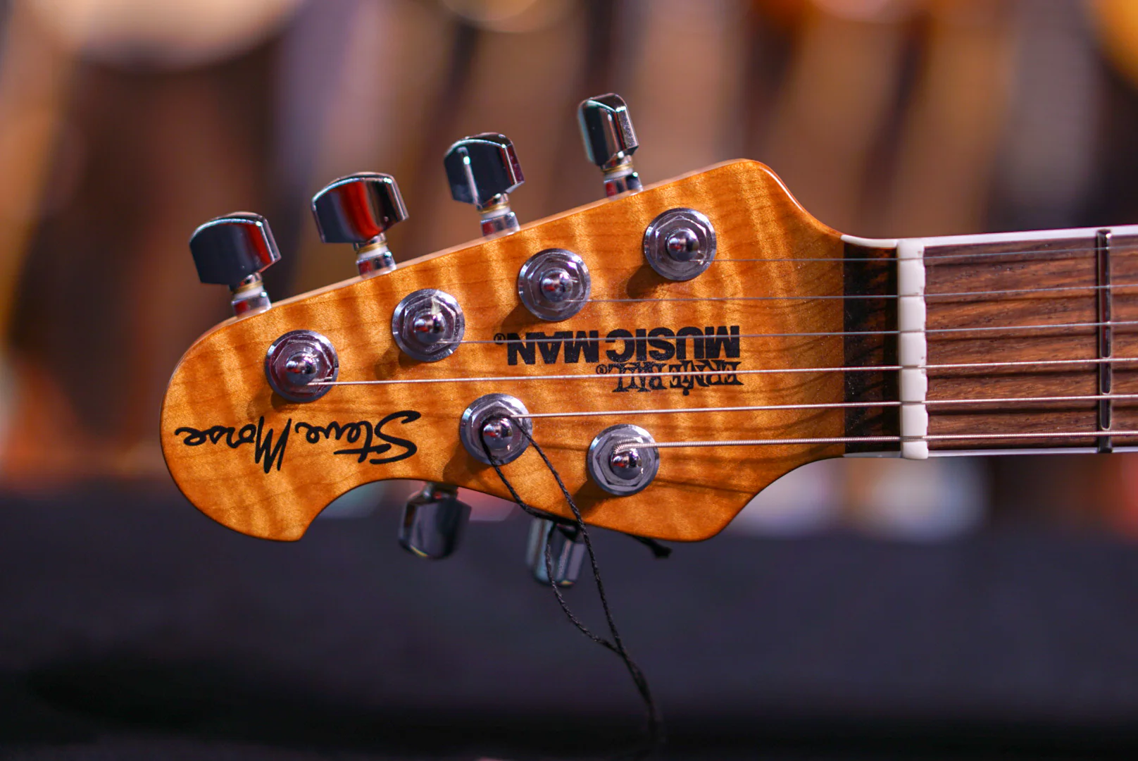 Ernie Ball Music Man Steve Morse Bfr Limited Namm17 Quilt Tahitian Blue - Image 9