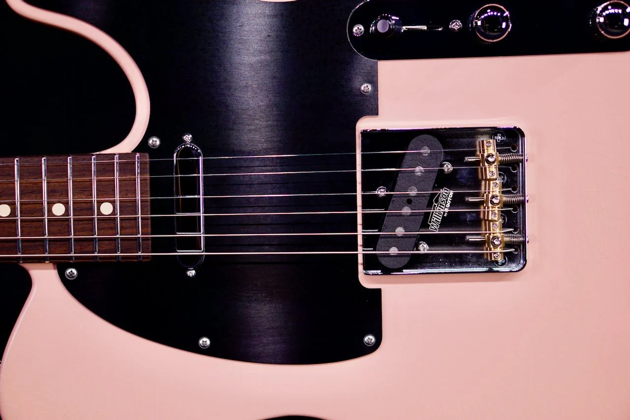 Suhr Classic T Antique Custom Shell Pink 82973 - Image 3