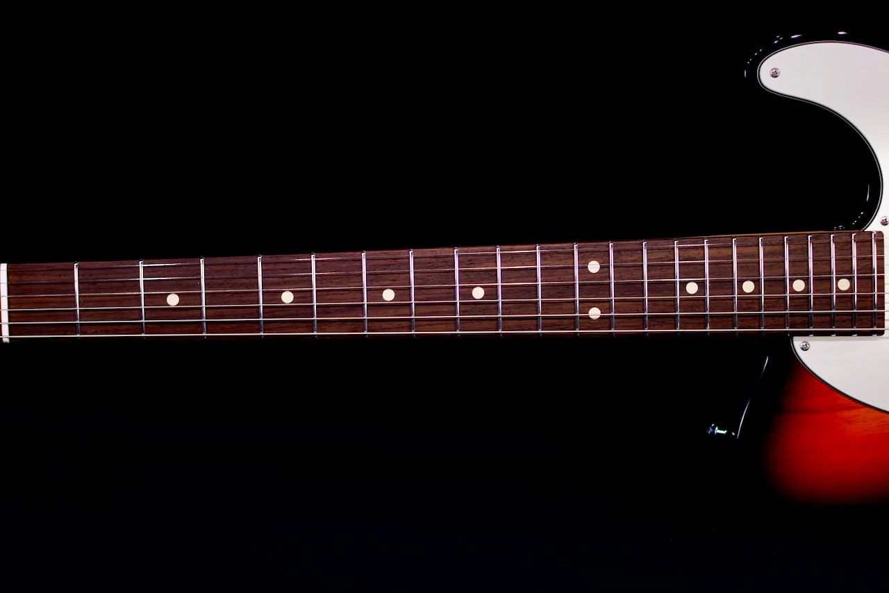 Suhr Classic T Custom three tone burst 83027 - Image 4