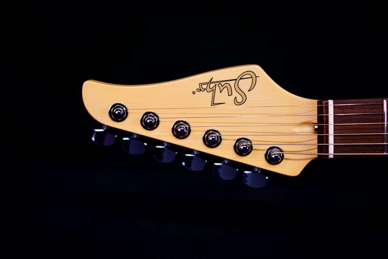 Suhr Classic T Custom three tone burst 83027 - Image 5