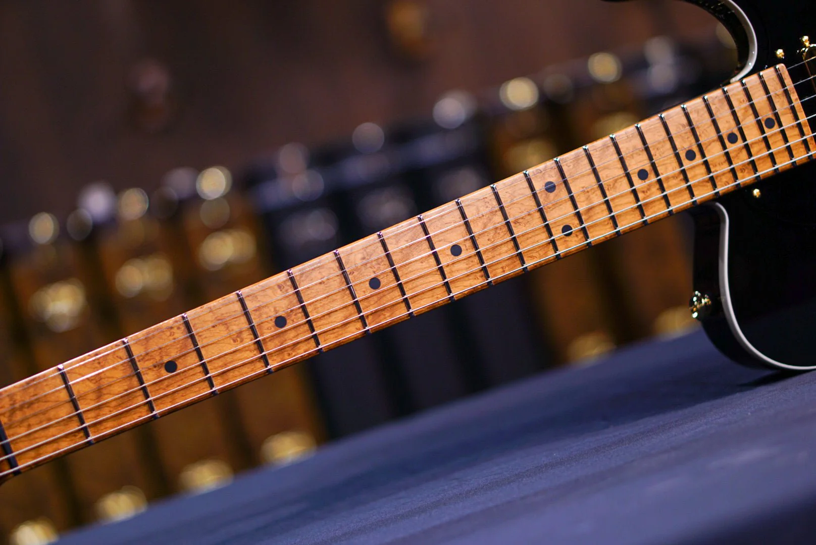 Suhr Mateus Asato Signature Classic T 79361 - Image 6