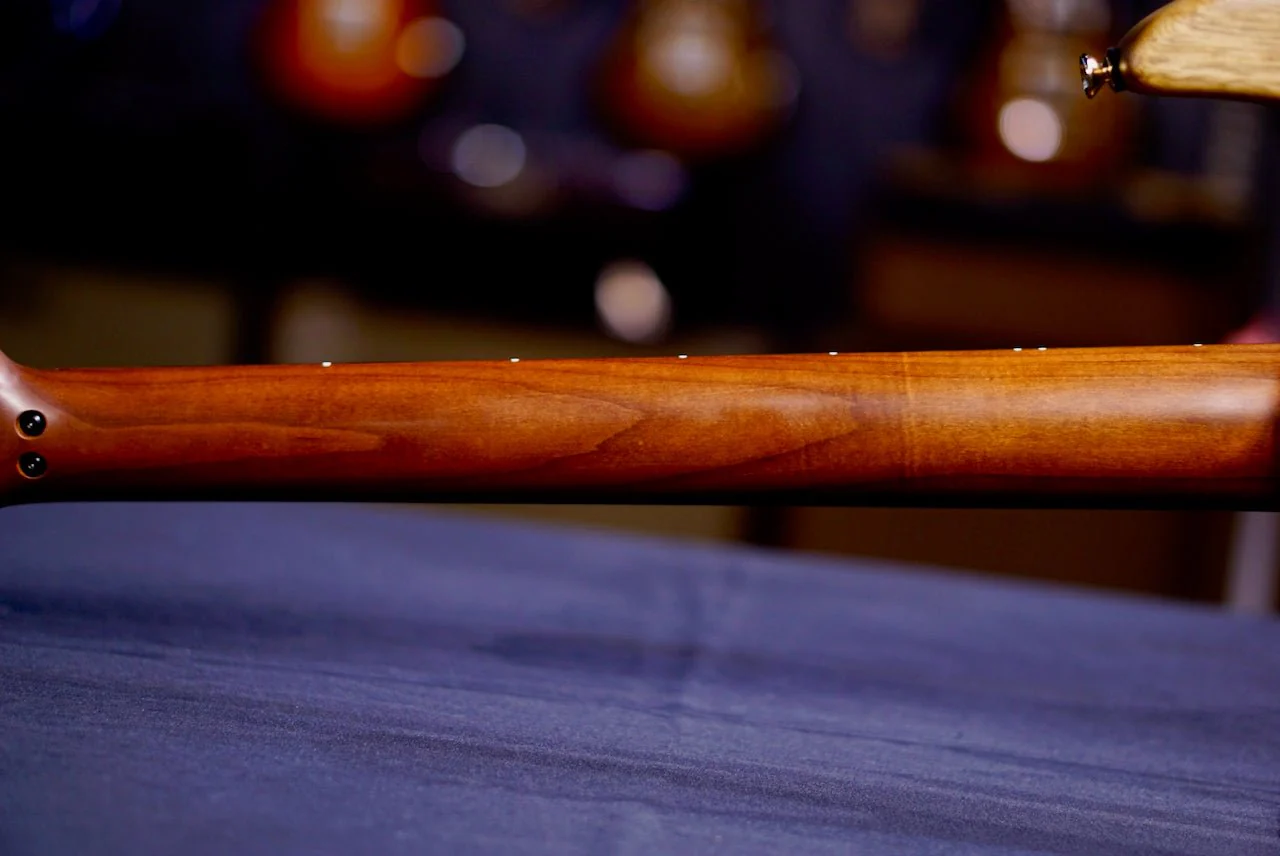 Tom Anderson Angel Player * 07-02-25M * Black Limba Satin Natural - Image 7