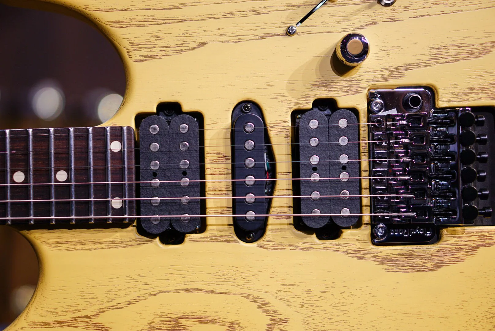 Tom Anderson Angel Player Satin Organic Grain Butterscotch with Brown * 08-10-24N * - Image 3