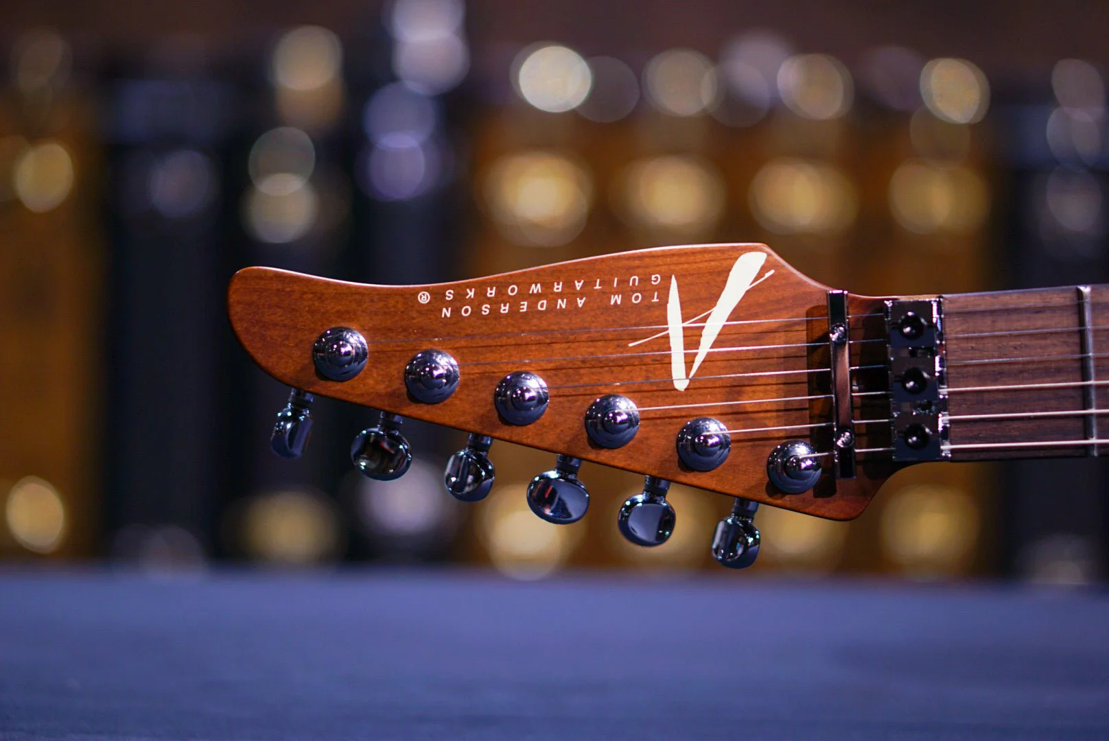 Tom Anderson Angel Player Satin Organic Grain Butterscotch with Brown * 08-10-24N * - Image 7