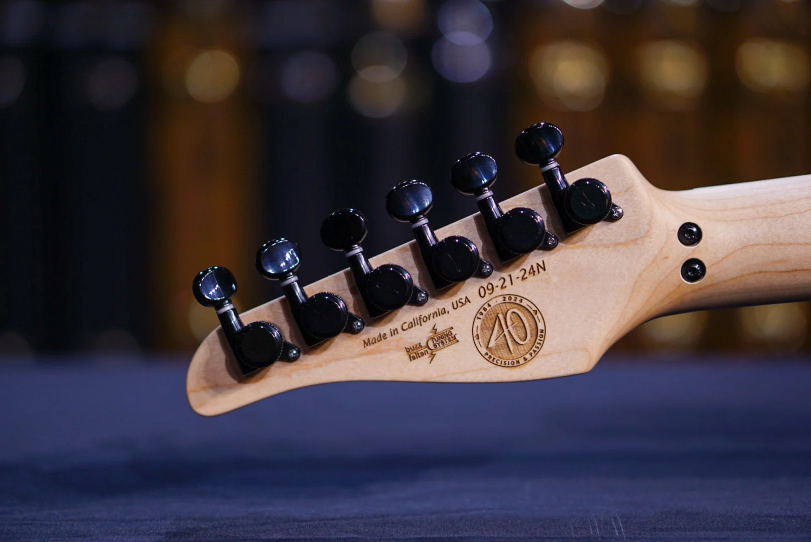 Tom Anderson Icon Classic Corvette Yellow * 09-21-24N * - Image 8