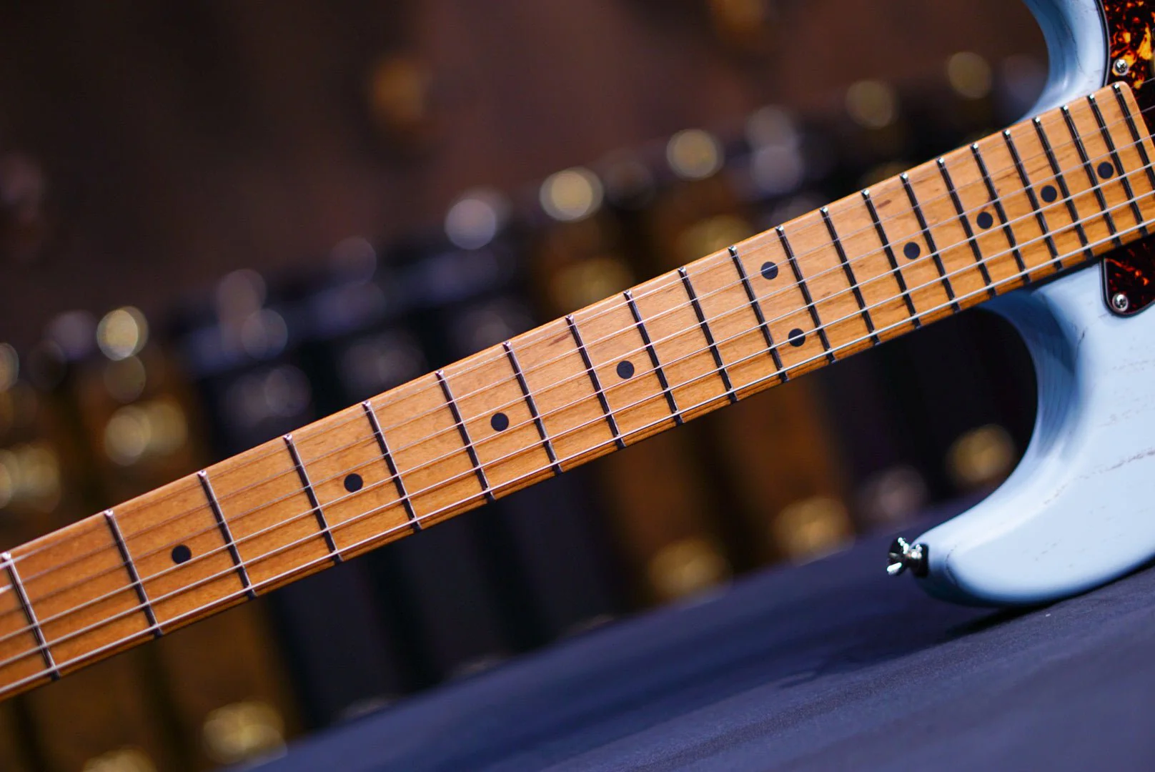 Tom Anderson Icon Classic Satin Organic Grain Sonic Blue with Brown * 07-26-24N * - Image 6