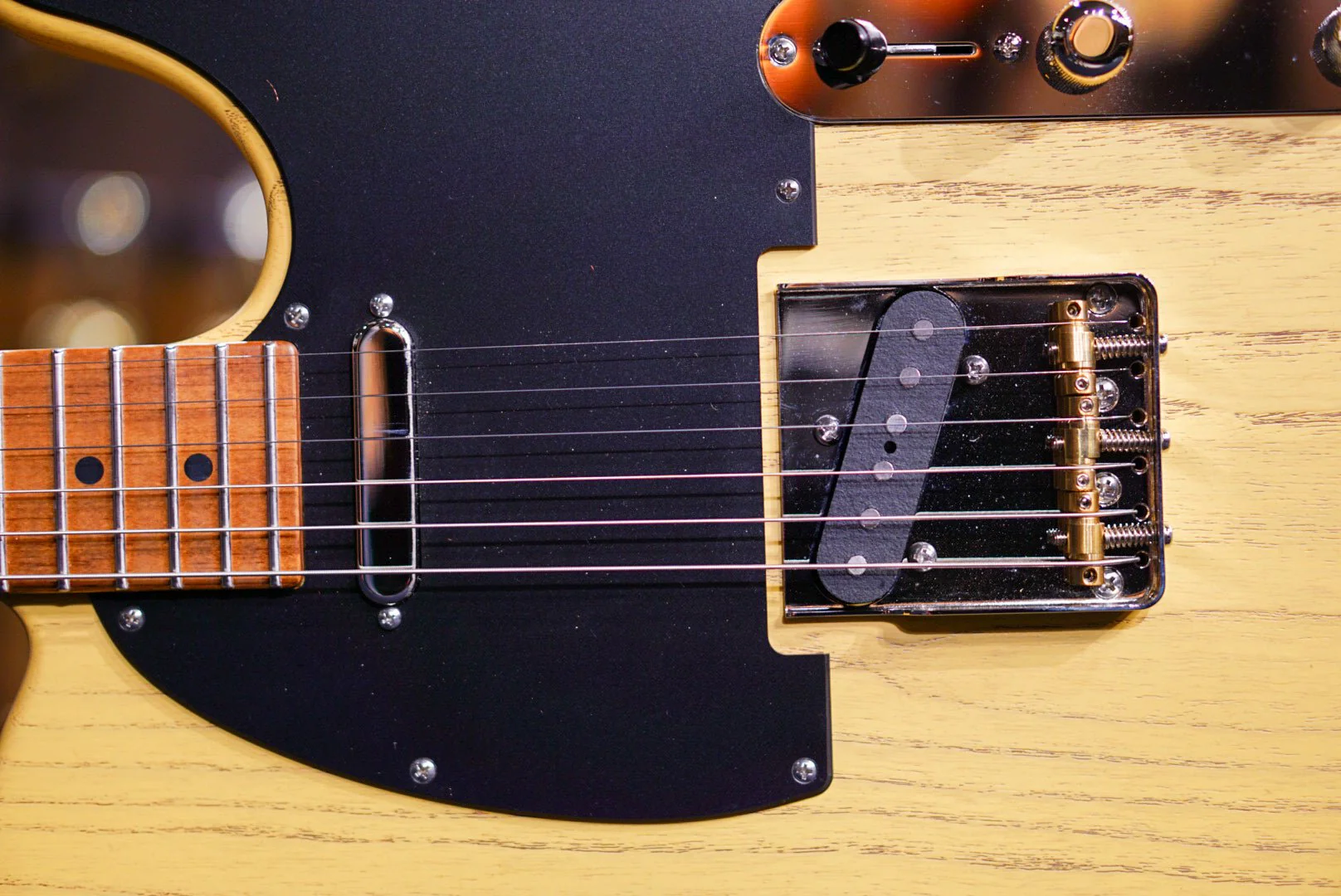 Tom Anderson T Icon Satin Organic Grain Butterscotch with Brown * 10-05-24A * - Image 3