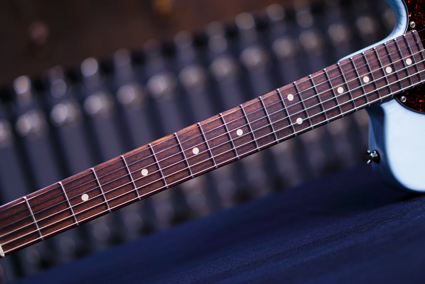 Tom Anderson T Icon Satin Organic Grain Sonic Blue With Brown 03-22-24A - Image 12